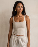 Mode Square-neck Top