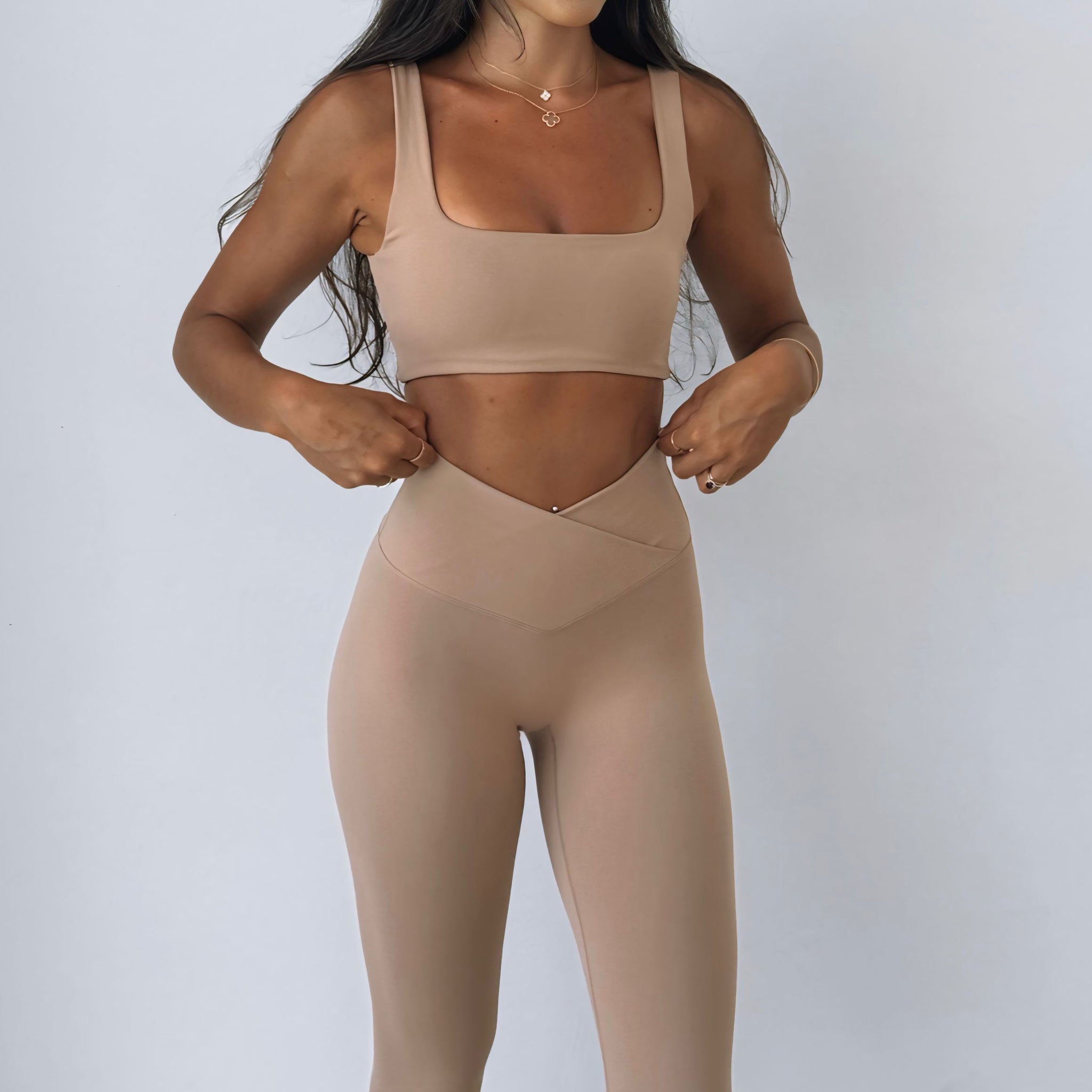 Luxe Vision V-cut Leggings